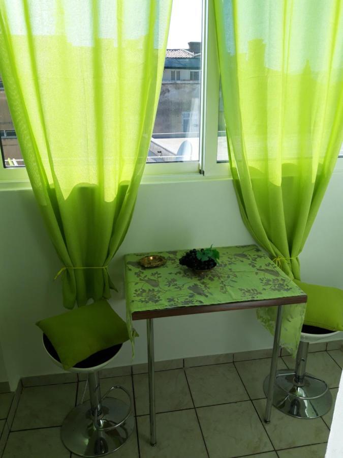 Rooms And Apartment Stambuk II Split Luaran gambar